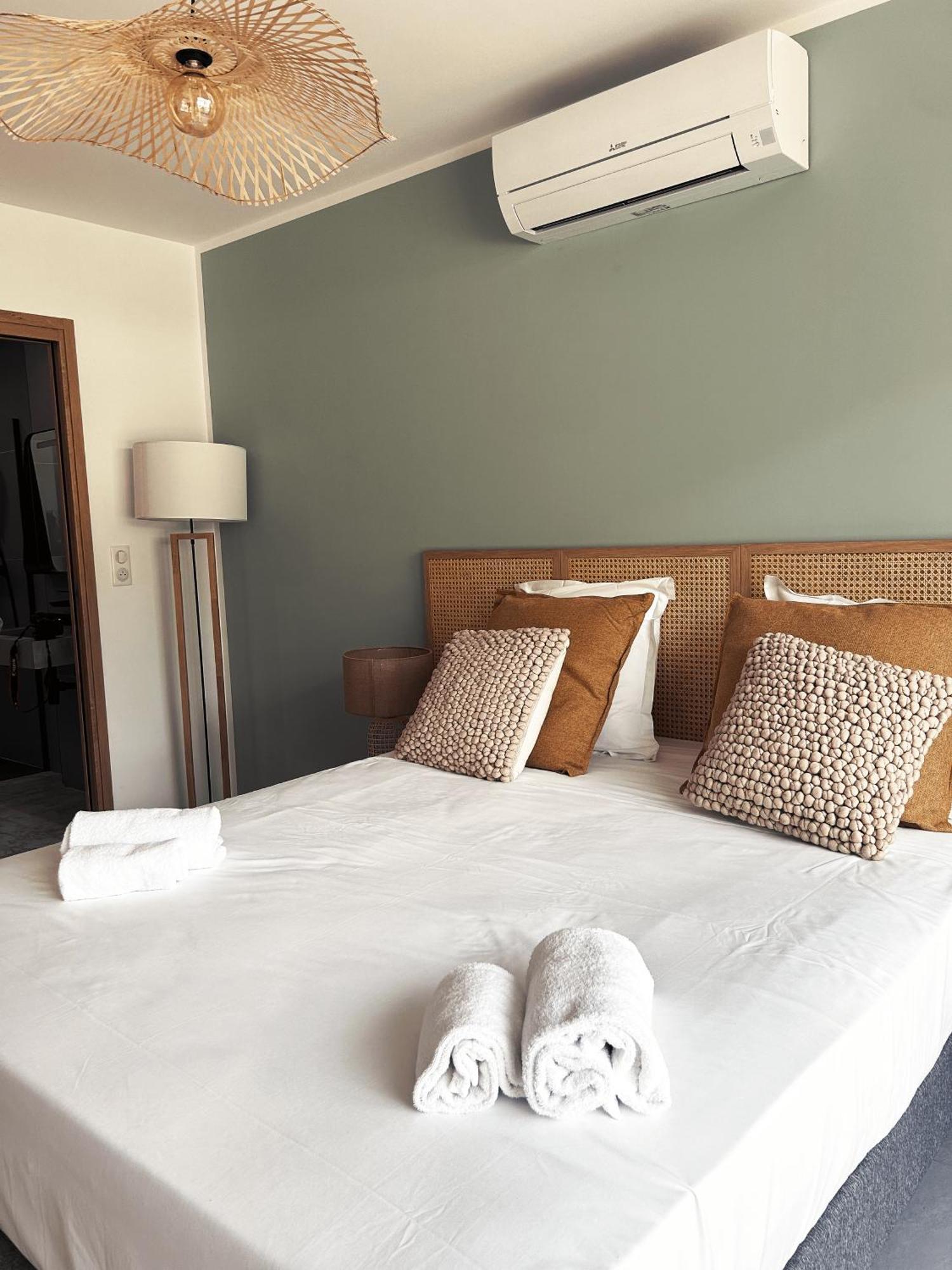 Hotel A Stretta 普罗普里亚诺 外观 照片